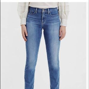 Calvin Klein skinny cropped jeans in perfect condition